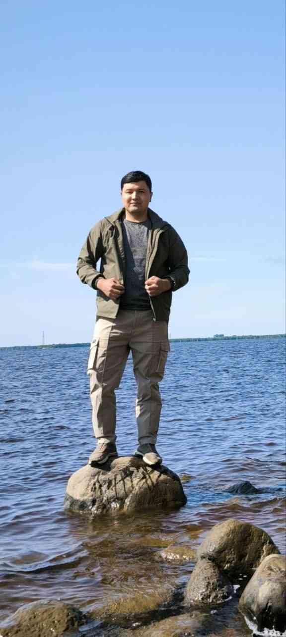 Xurshidbek Qodirov